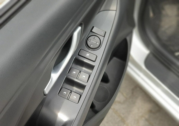 Hyundai I30 cena 38800 przebieg: 169980, rok produkcji 2017 z Swarzędz małe 326